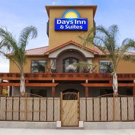 Days Inn & Suites By Wyndham Houston North-Spring Westfield Buitenkant foto